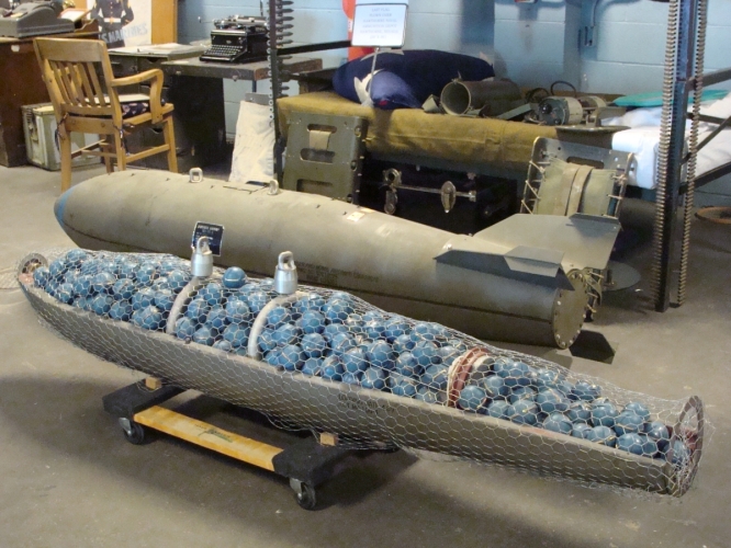 بمب خوشه ای موشک خوشه ای - بمب ممنوعه موشک های خوشه ای  cluster bomb