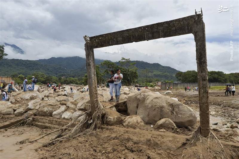 مرگ حدود 300 تن بر اثر رانش زمین در کلمبیا