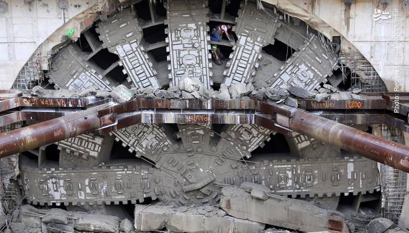یکی از بزرگترین دستگاه‌های حفر تونل جهان در واشینگتن که از رده خارج شده است