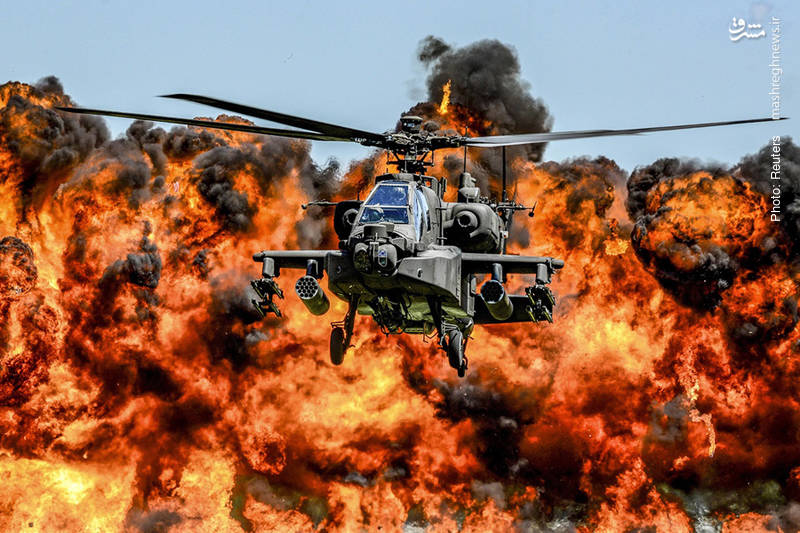 بالگرد آپاچی AH-64D در نمایش هوایی گارد ملی در کارولینای جنوبی