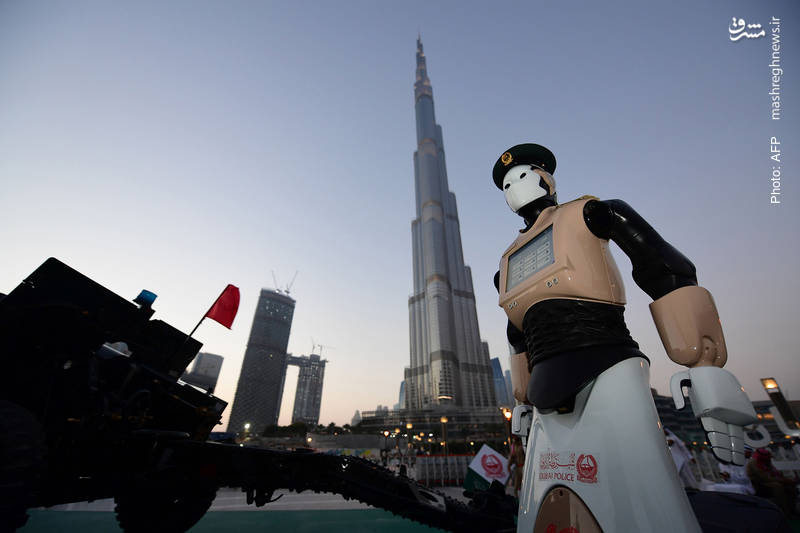 آغاز به کار اولین ربات پلیس در دوبی