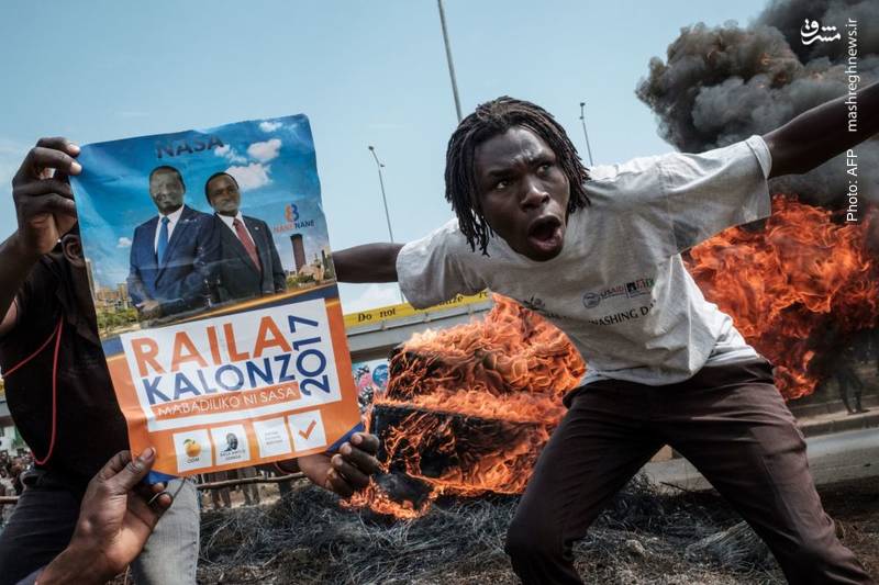 تظاهرات خشونت‌آمیز در کیزومو از شهرهای کنیا و درخواست استعفای مسئولان برگزاری انتخابات ریاست‌جمهوری که پس از گذشت چند ماه همچنان بی نتیجه مانده است