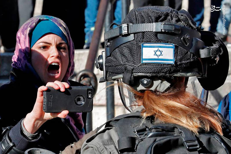 فریاد مقتدرانه دختر فلسطینی بر سر سرباز صهیونیست