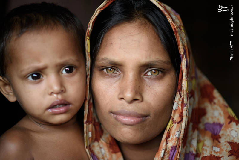 یک پناهنده روهینگیایی و فرزندش در اردوگاه آوارگان بنگلادش