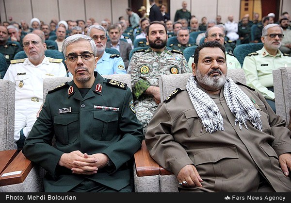 انتصاب اولین فرمانده قرارگاه مرکزی خاتم‌الانبیاء (ص)/ یک امیر ارتشی به جایگاه سپهبد صیاد شیرازی رفت +عکس