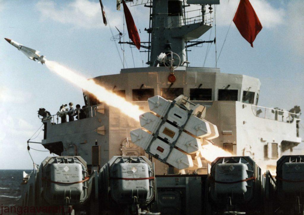 HMS Intrepid SeaScat Missile launch 1024x723 - سامانه پدافند هوایی سی ولف