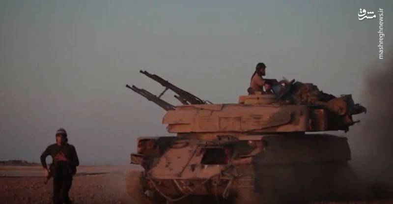 2086721 - عکس/ تلفات سنگین داعش در درگیری با النصره