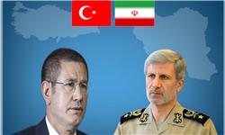 2135987 - گفتگوی تلفنی وزرای دفاع ایران و ترکیه درباره تحولات قدس
