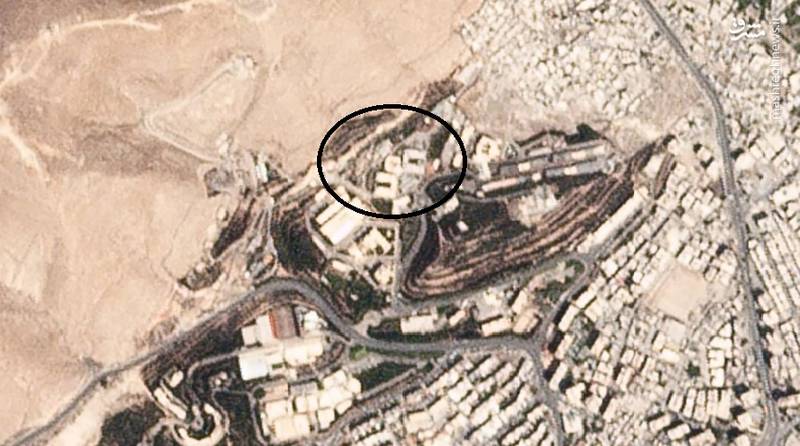 2228146 - واقعا ۱۰۵ موشک به سمت ۳ هدف آسان در سوریه شلیک شد؟/ فاکتورسازی تاجرترین رییس‌جمهور آمریکا برای دوشیدن اسپانسرهای خام +تصاویر ماهواره‌ای