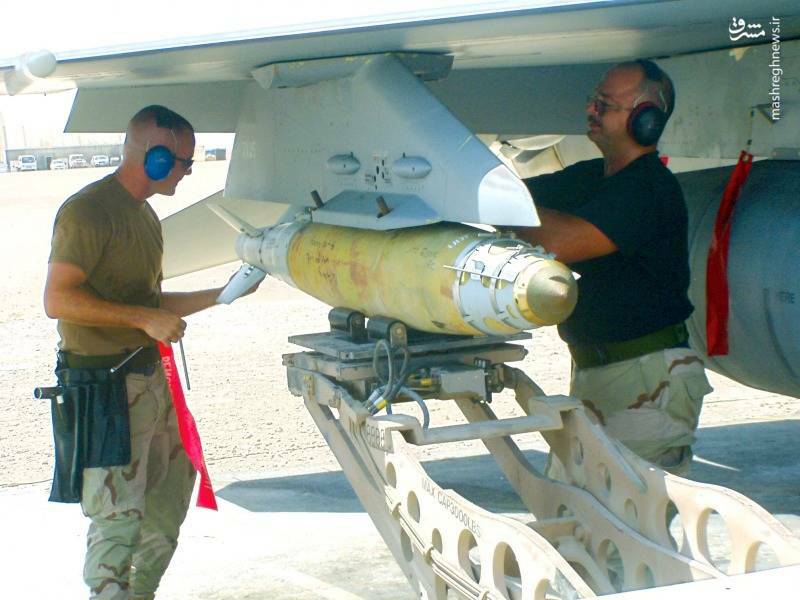 «بمب‌های هدایت ماهواره‌ای» وارد سازمان رزم نیروی هوایی ارتش شدند/ «یاسین» برای غافلگیری دشمن از 60 کیلومتری شیرجه می‌رود +عکس